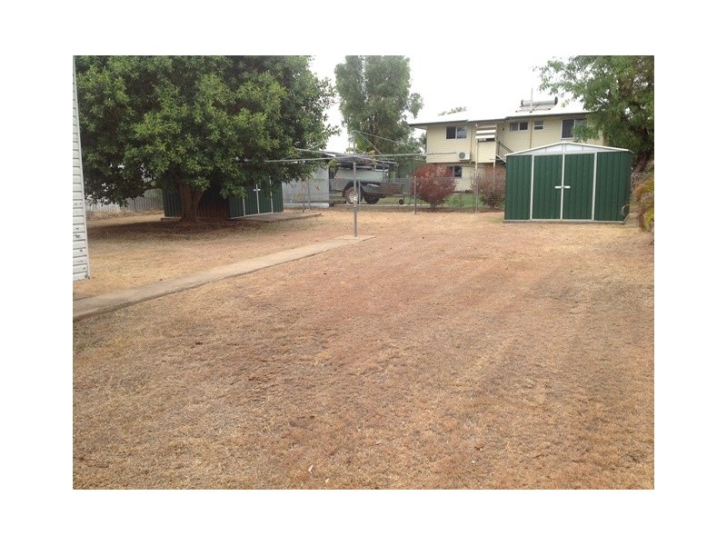 46 Bottletree Avenue, Blackwater QLD 4717