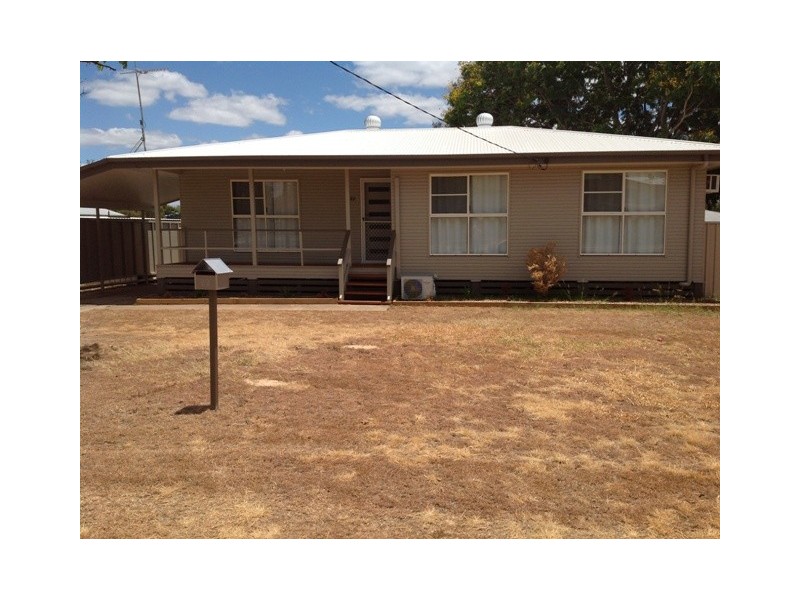 22 Wattle Street, Blackwater QLD 4717