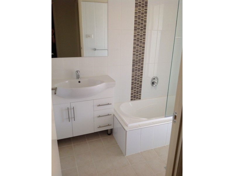 22 Wattle Street, Blackwater QLD 4717