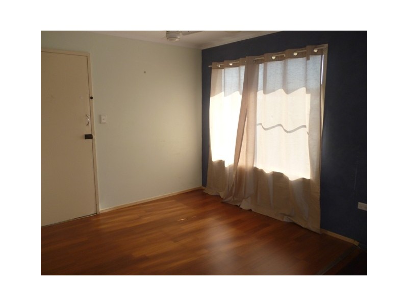 9 Blackbutt Street, Blackwater QLD 4717