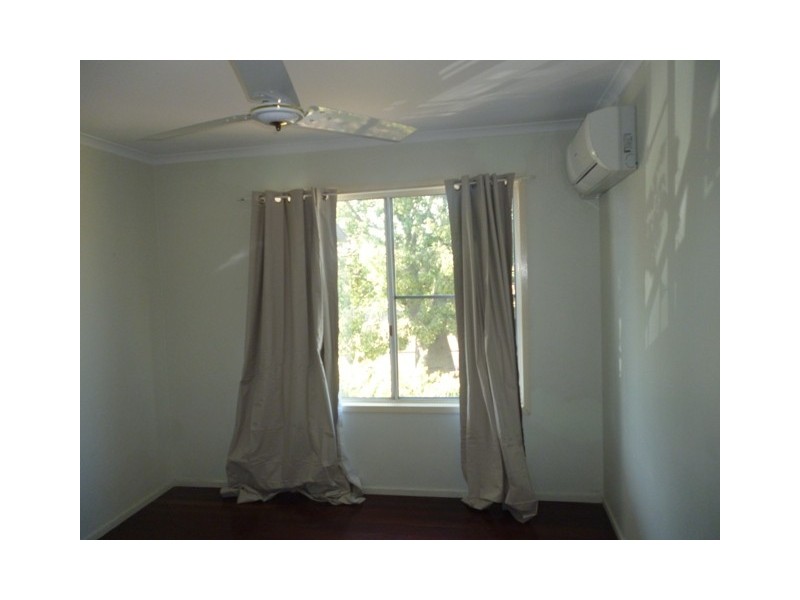 9 Blackbutt Street, Blackwater QLD 4717