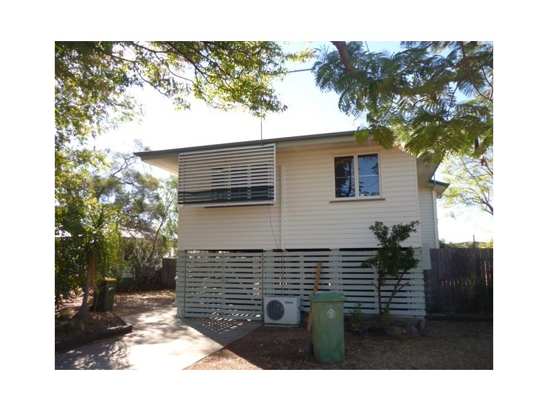 5 Fay Street, Blackwater QLD 4717