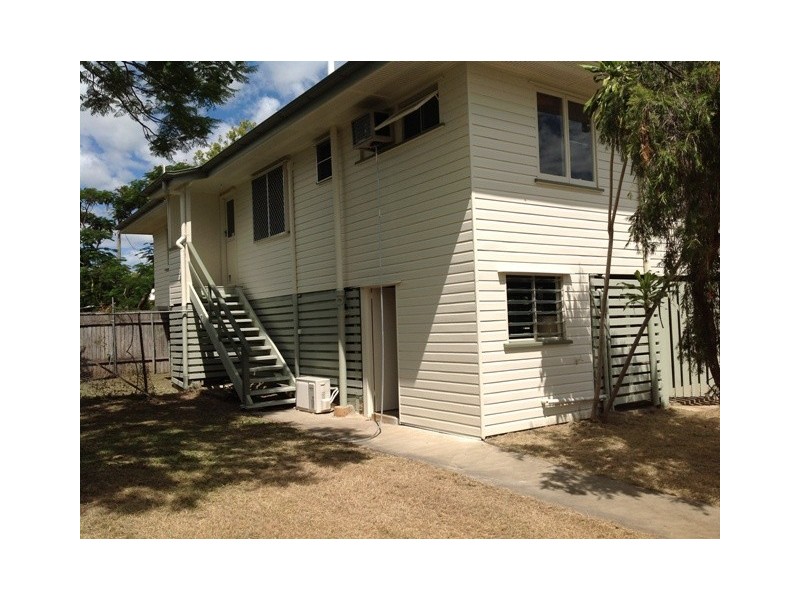 5 Fay Street, Blackwater QLD 4717