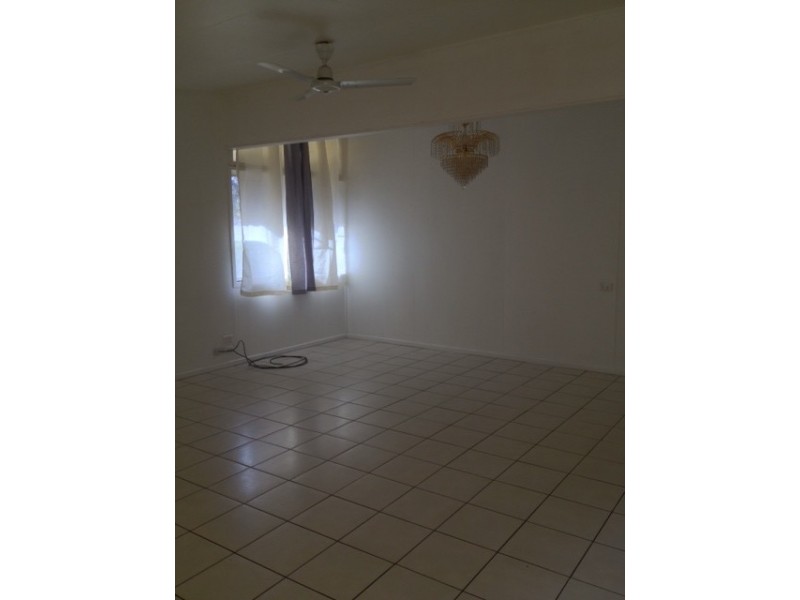 50 Stower Street, Blackwater QLD 4717