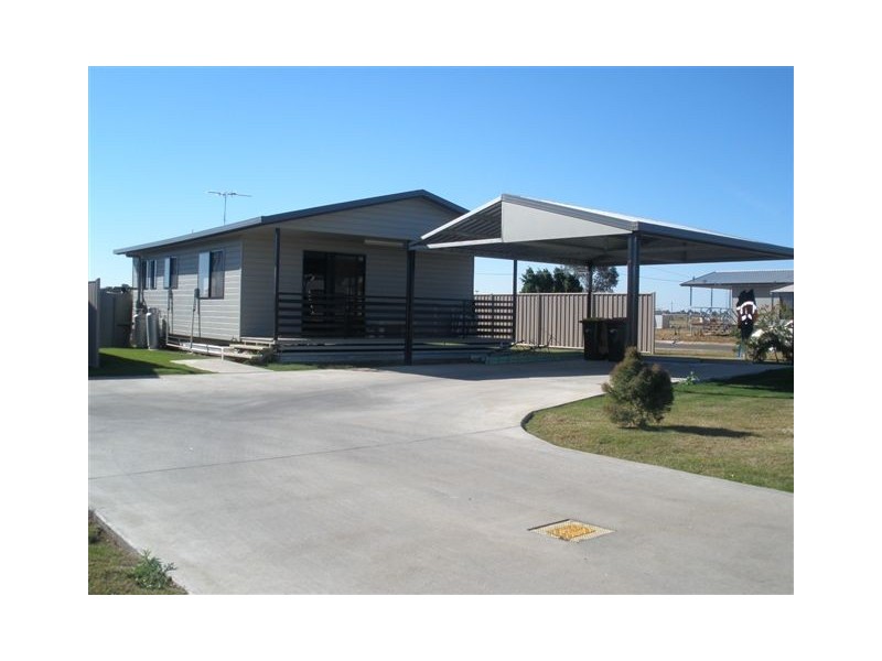 1A Summer Red Court, Blackwater QLD 4717