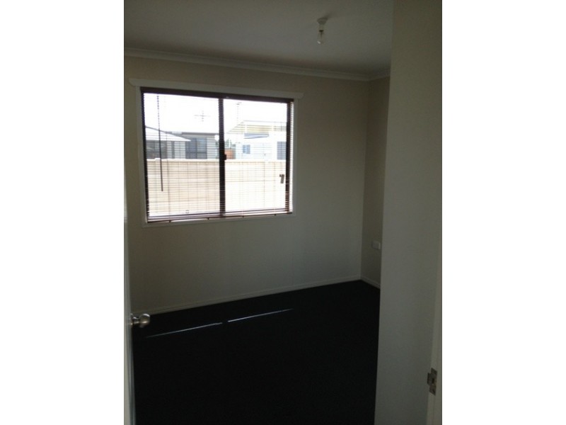 1A Summer Red Court, Blackwater QLD 4717