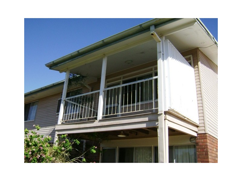 17B Acacia Street, Blackwater QLD 4717