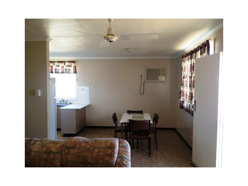 17B Acacia Street, Blackwater QLD 4717