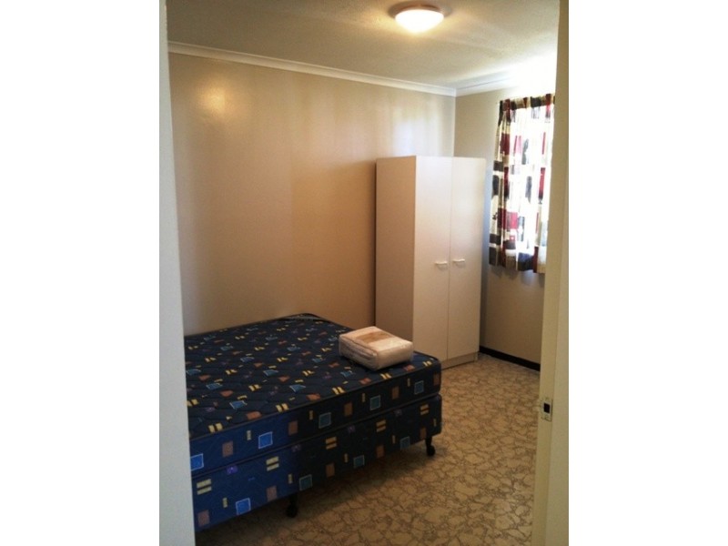 17B Acacia Street, Blackwater QLD 4717