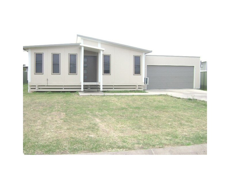 3 Cardinal Court, Blackwater QLD 4717
