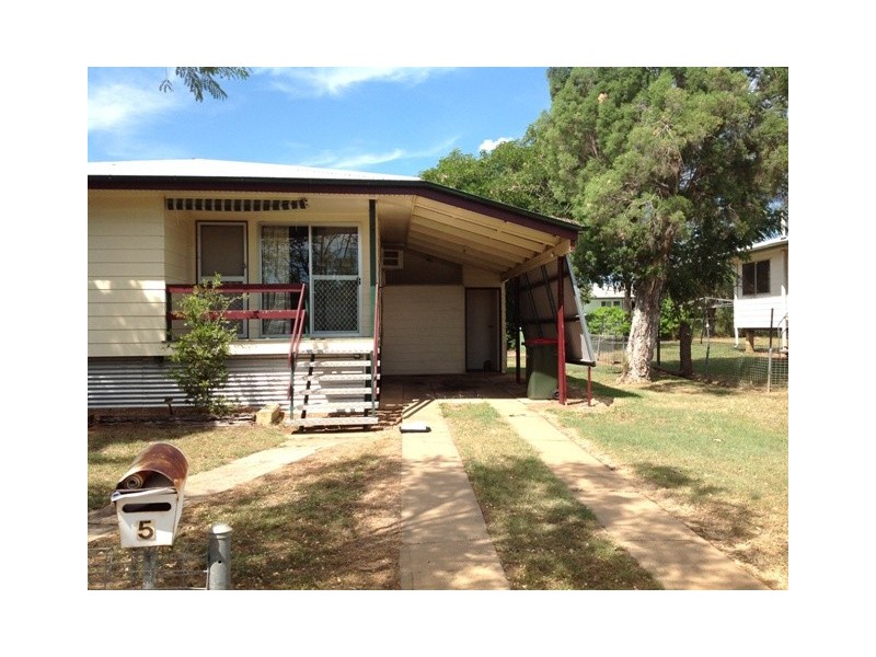 5 Eucalyptus Street, Blackwater QLD 4717