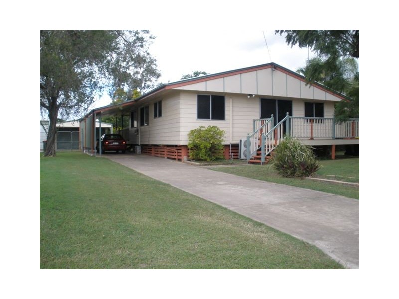 21 Bendee Crescent, Blackwater QLD 4717