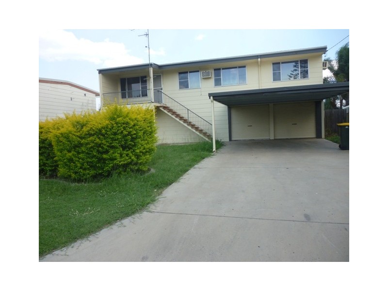 11 ADAMS, Blackwater QLD 4717