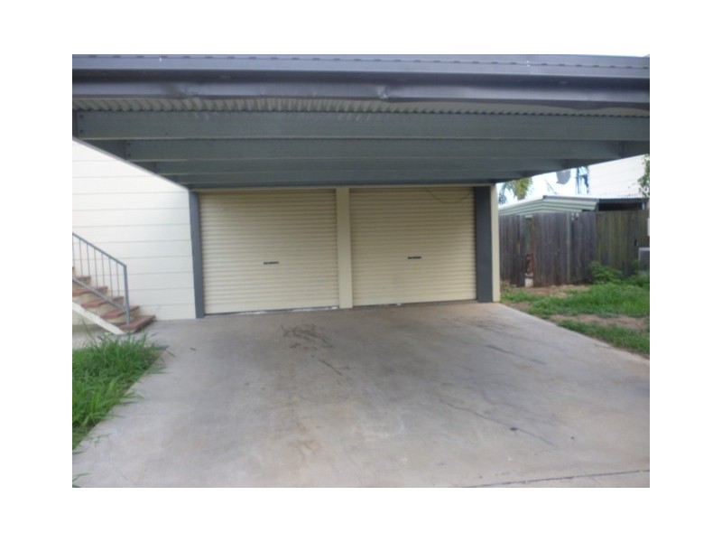 11 ADAMS, Blackwater QLD 4717