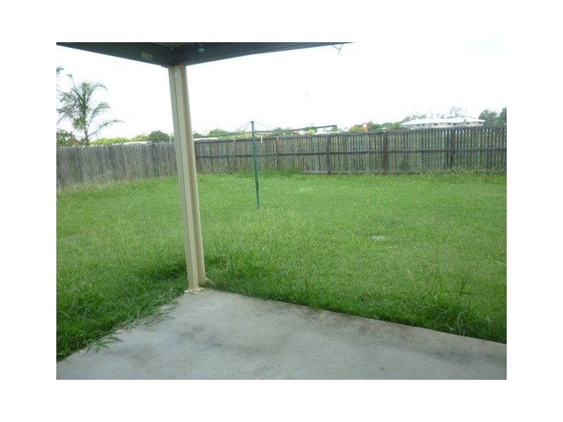 11 ADAMS, Blackwater QLD 4717