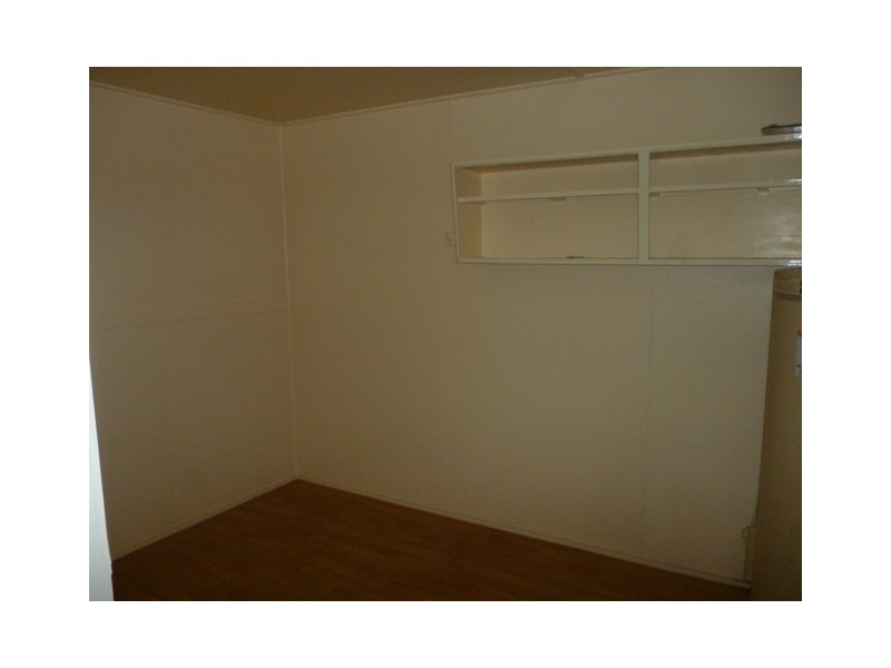 11 ADAMS, Blackwater QLD 4717