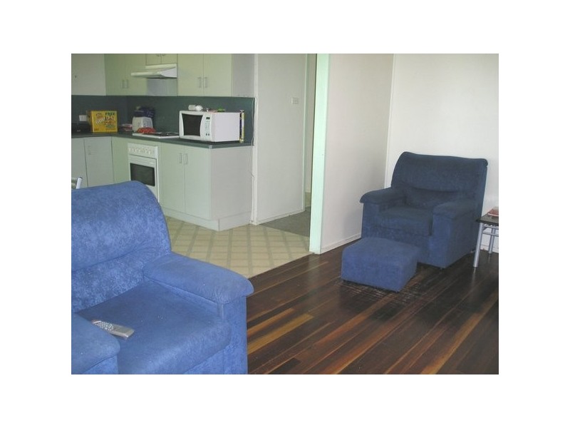 19 Evans, Blackwater QLD 4717