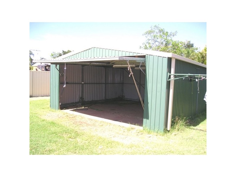 19 Evans, Blackwater QLD 4717