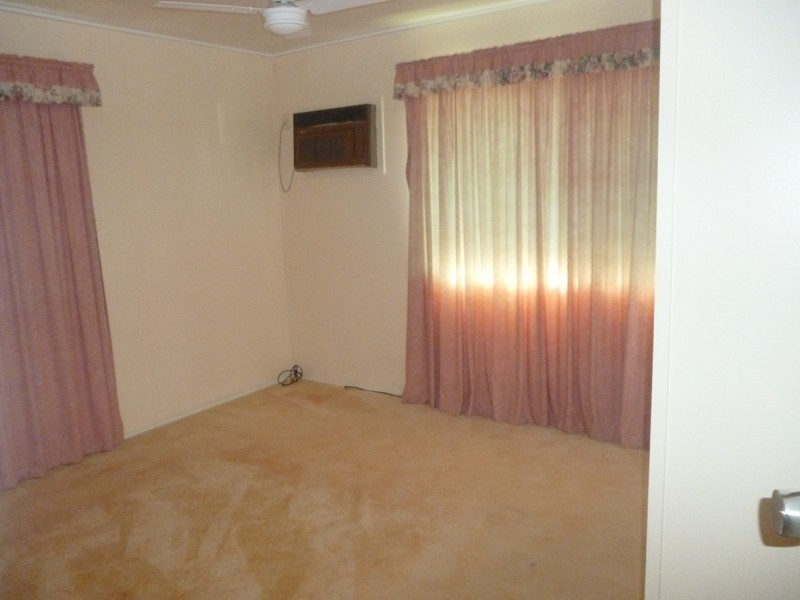 16 Stower Street, Blackwater QLD 4717