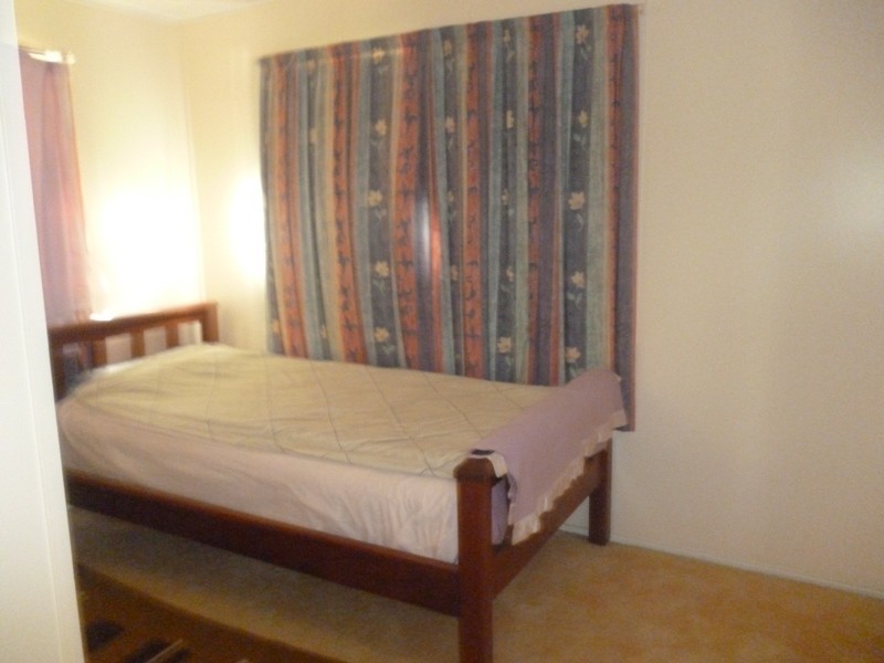 16 Stower Street, Blackwater QLD 4717