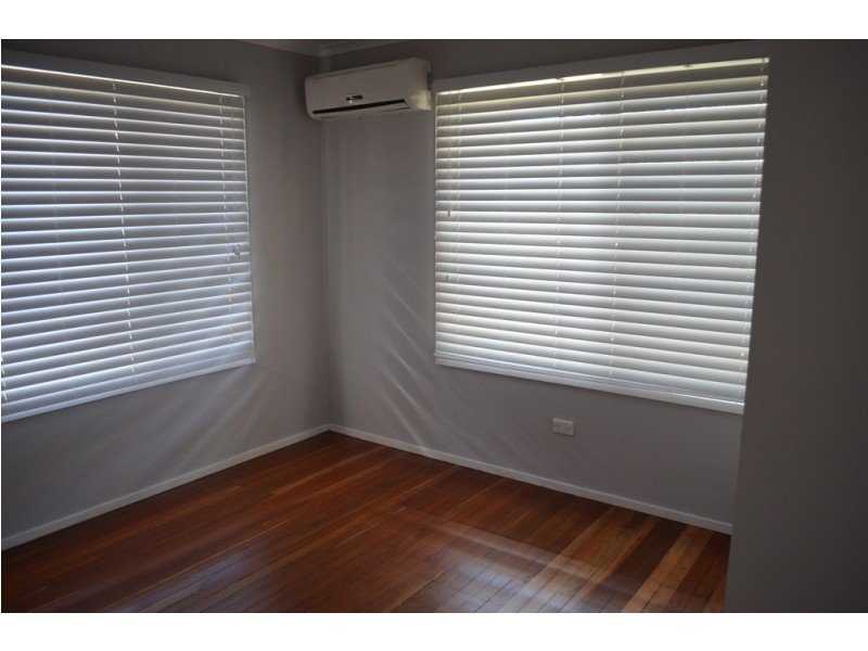 14 Bean Street, Blackwater QLD 4717