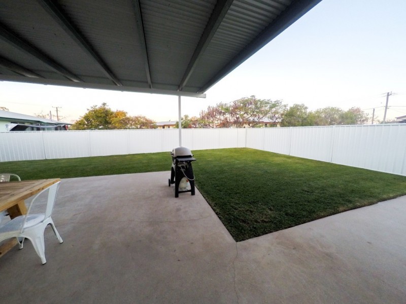 49 Wattle Street, Blackwater QLD 4717