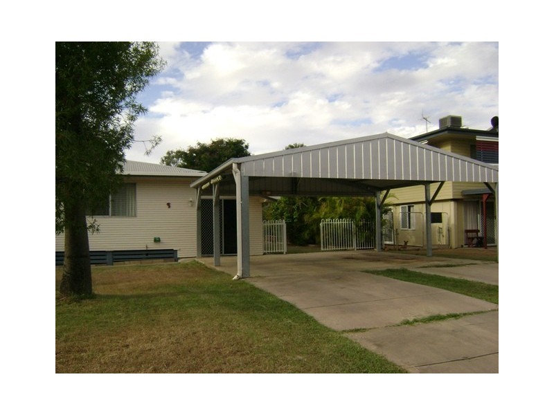 3 Bottletree Avenue, Blackwater QLD 4717