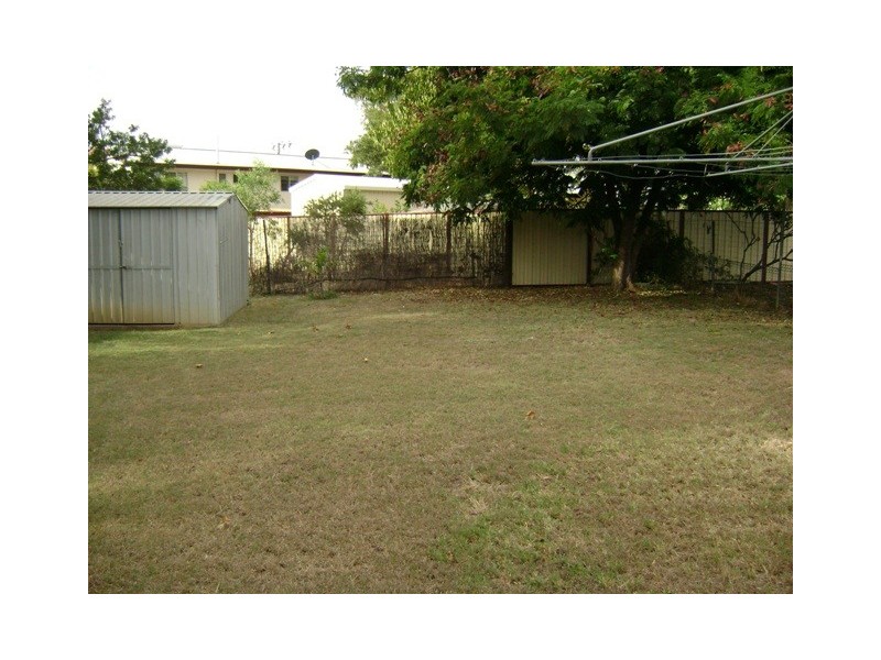 3 Bottletree Avenue, Blackwater QLD 4717