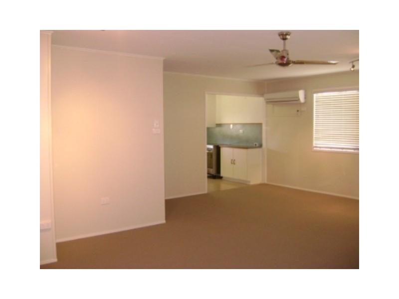 72  Arthur Street, Blackwater QLD 4717