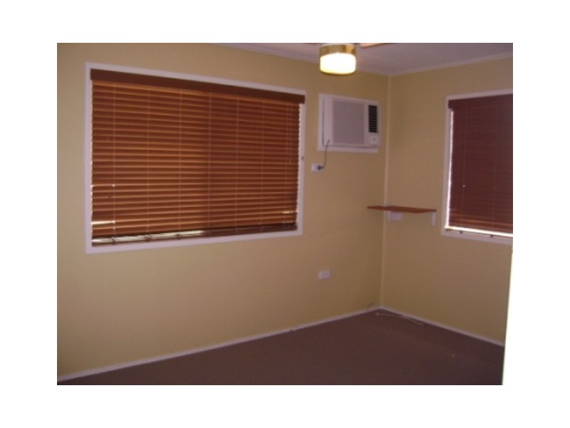 72  Arthur Street, Blackwater QLD 4717