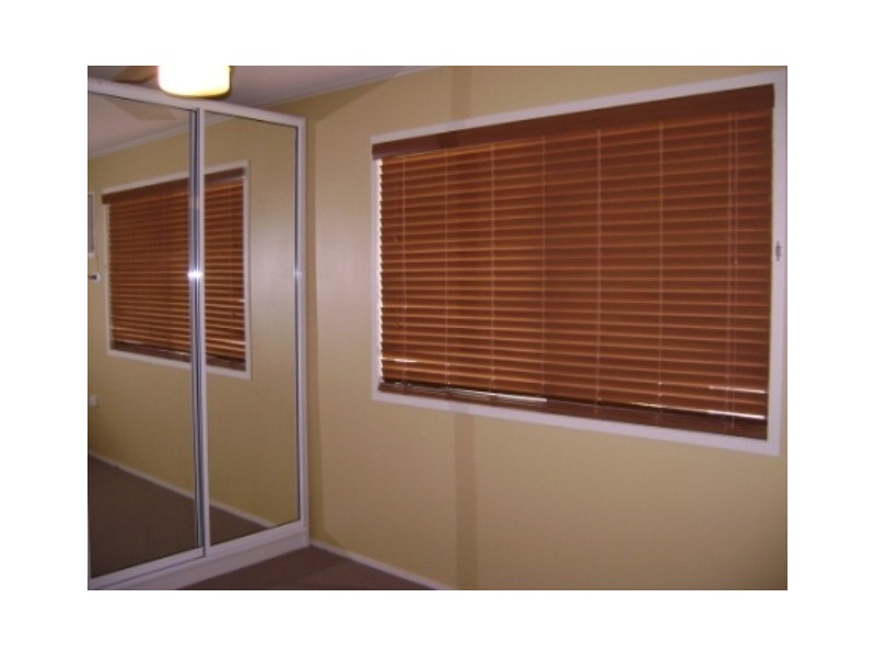 72  Arthur Street, Blackwater QLD 4717