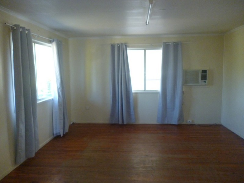 24 Gidyea Street, Blackwater QLD 4717