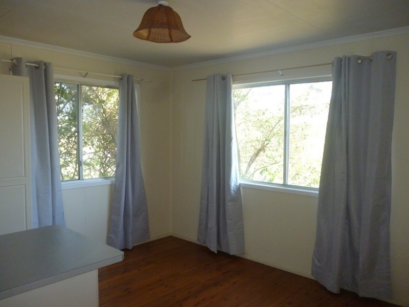 24 Gidyea Street, Blackwater QLD 4717