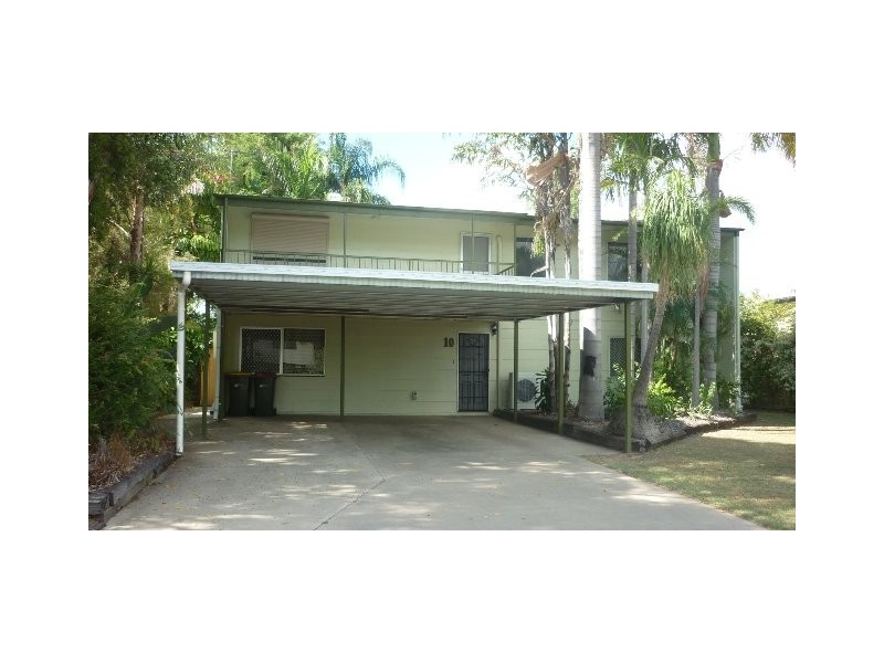 10 Bremner, Blackwater QLD 4717