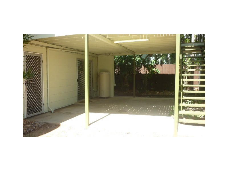 10 Bremner, Blackwater QLD 4717