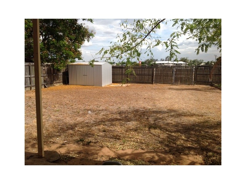 13 Adams Crescent, Blackwater QLD 4717