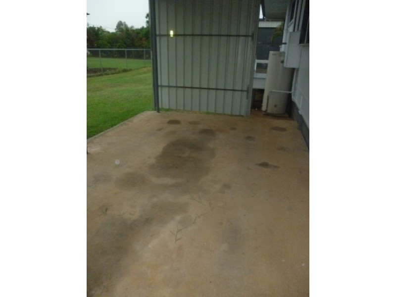 24 Yellowwood Street, Blackwater QLD 4717