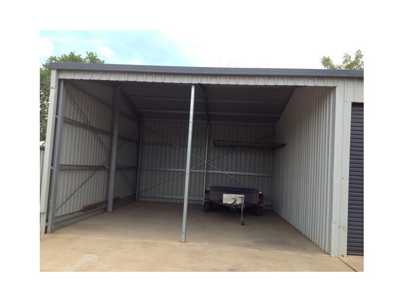 24 Yellowwood Street, Blackwater QLD 4717