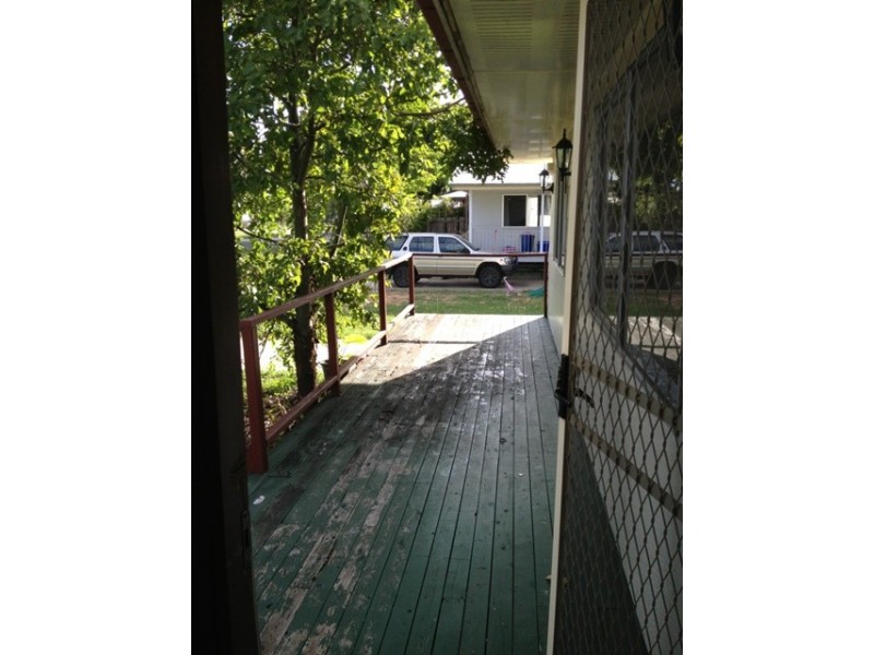 10 Quandong Street, Blackwater QLD 4717