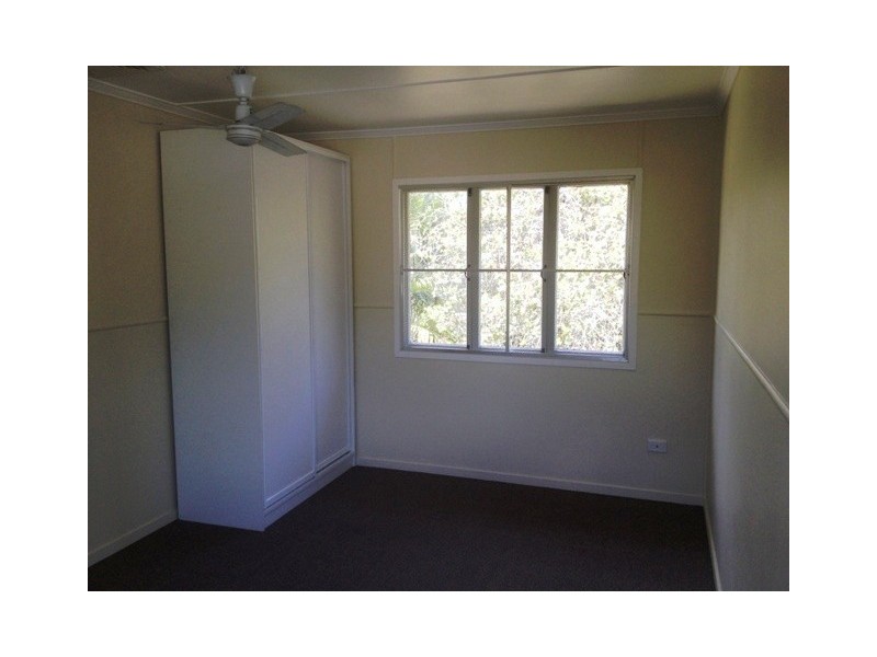 1 Seeman Street, Blackwater QLD 4717