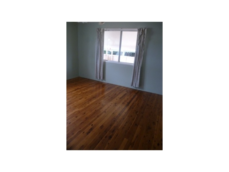 7 Gidyea Street, Blackwater QLD 4717