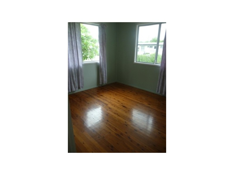 7 Gidyea Street, Blackwater QLD 4717