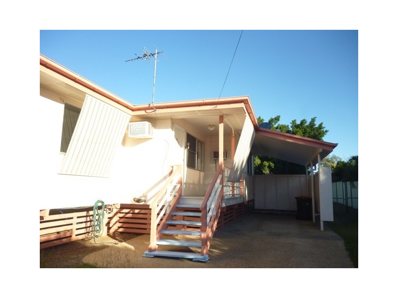 7 Gidyea Street, Blackwater QLD 4717