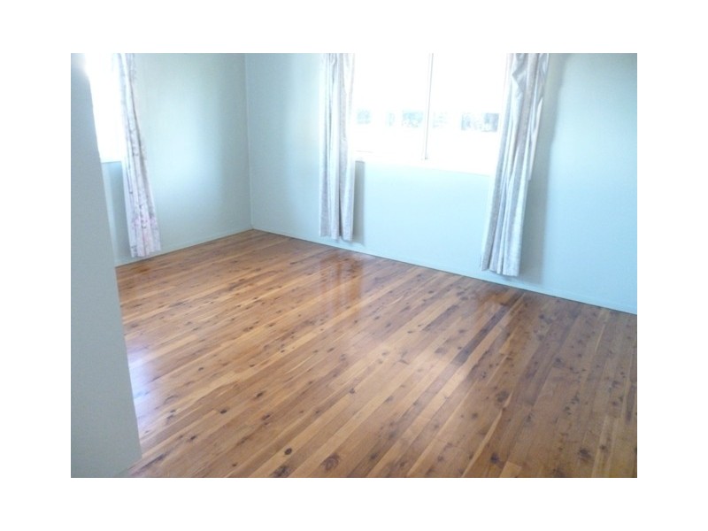 7 Gidyea Street, Blackwater QLD 4717