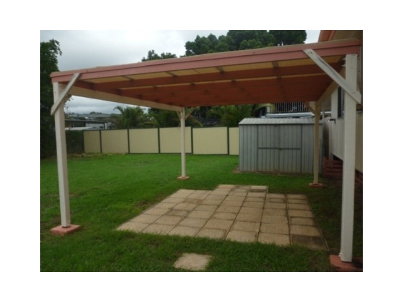 7 Gidyea Street, Blackwater QLD 4717