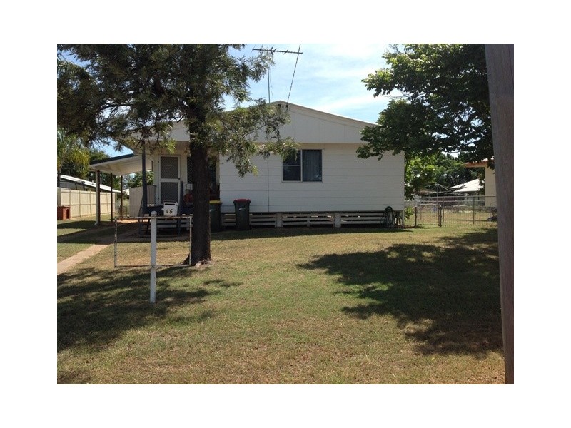 46 Acacia Street, Blackwater QLD 4717