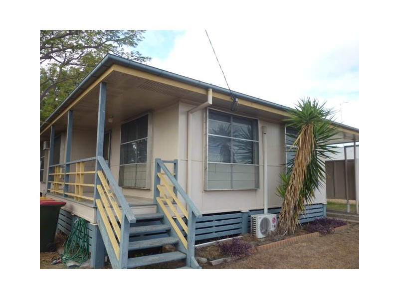 53 Littlefield Street, Blackwater QLD 4717