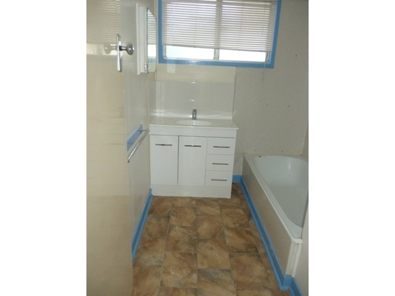 53 Littlefield Street, Blackwater QLD 4717