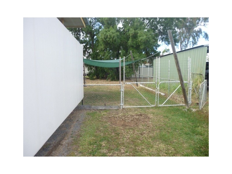 53 Littlefield Street, Blackwater QLD 4717