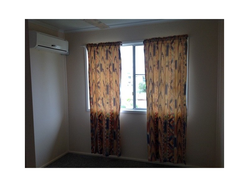 10 Acacia Street, Blackwater QLD 4717